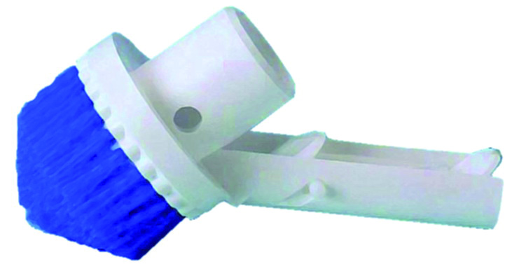 Corner brush